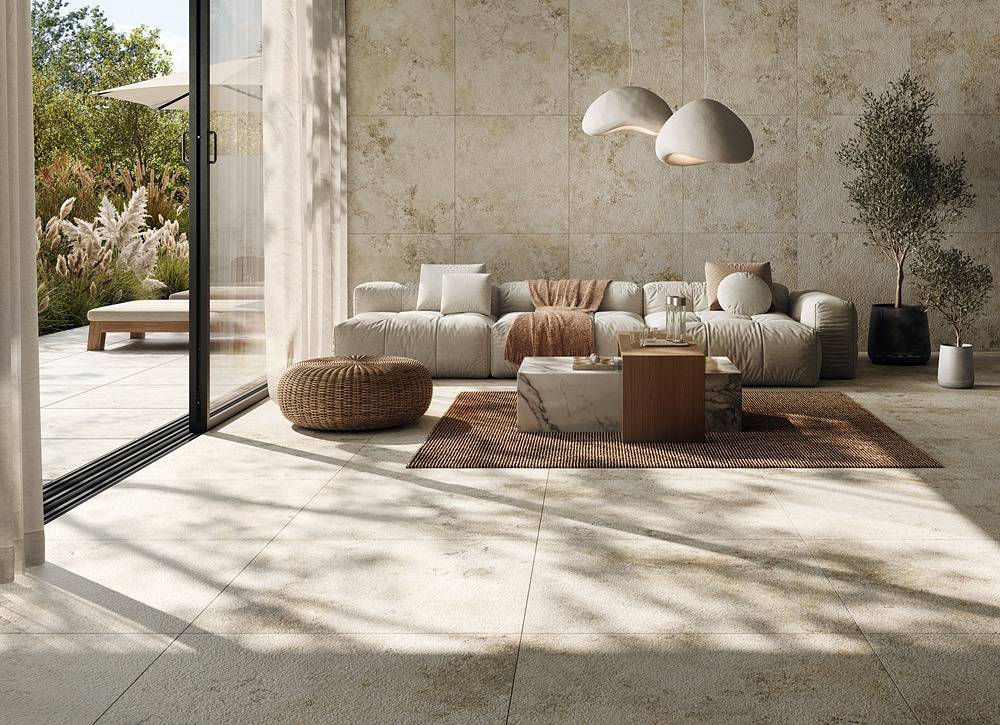 Modne płytki do salonu: kolekcja Breccia Fara od Tubądzin