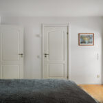 Jak optycznie powiększyć mieszkanie bez burzenia ścian? Zwróć uwagę na ten 1 element!